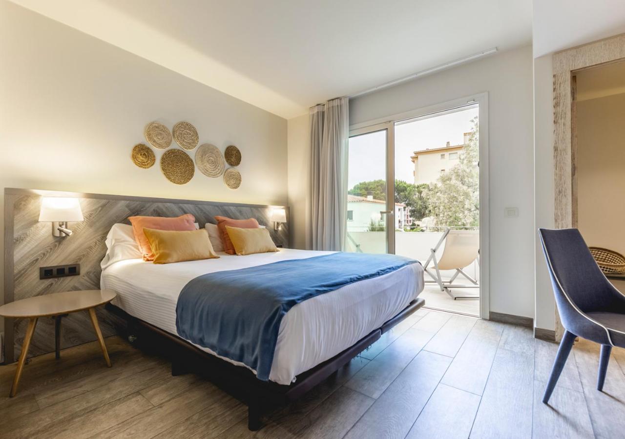 1935 Hotel Boutique & Apartments - Adults Only Росас Экстерьер фото